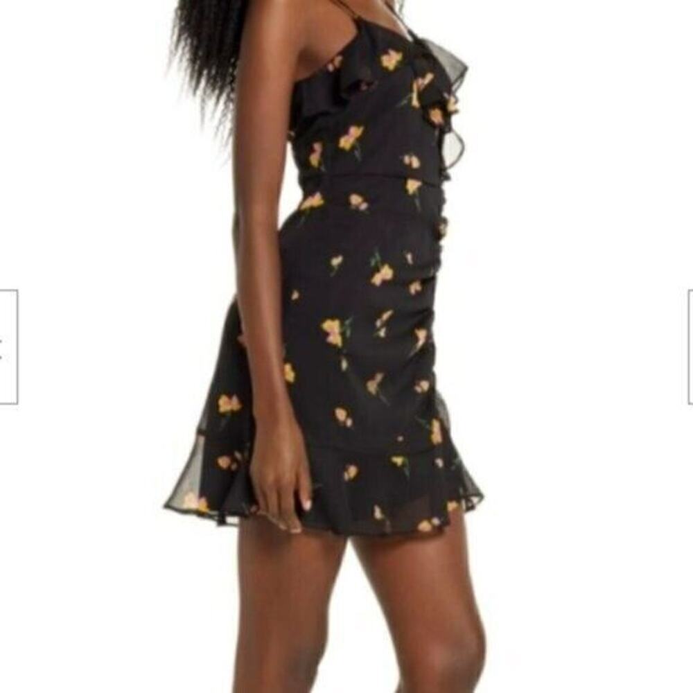 New! ALL IN FAVOR Women's Callie Ruffle Trim Floral Print Chiffon Mini Dress - Picture 2 of 5